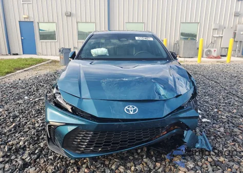 2025 Toyota Camry Xse из США, поврежденный, VIN 4T1DAACK9SU094078